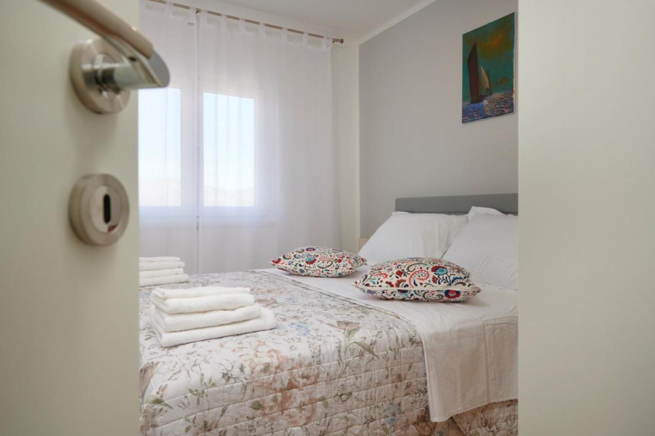 Apartments Marija Trogir Exteriör bild